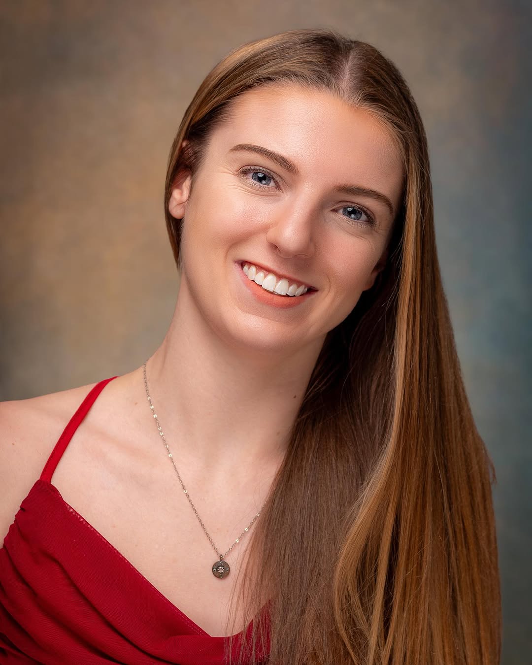 Miss Kayleigh Hunter